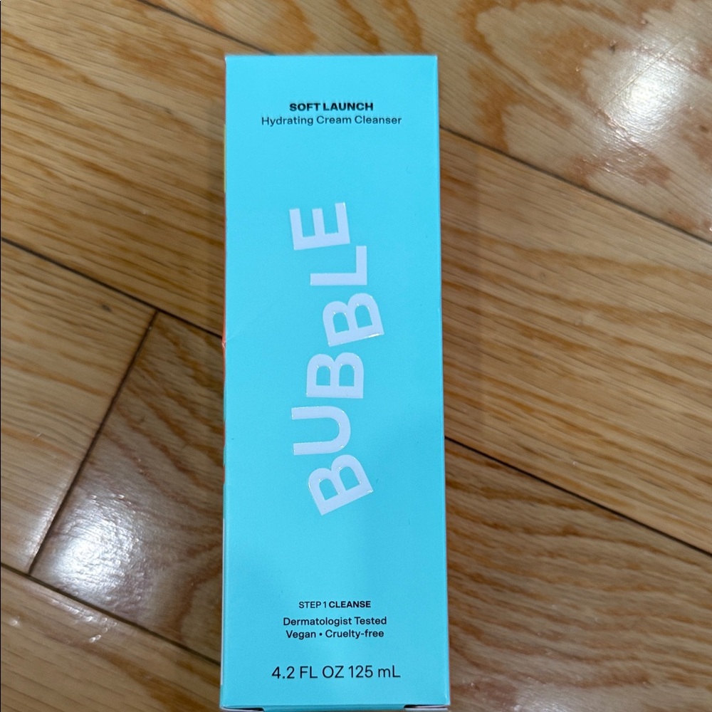 BUBBLE Hydrating Cream Cleanser - Aqua